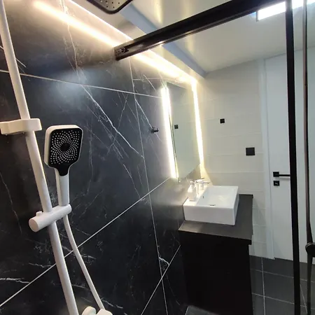 Ny 4 Apartman Pátra